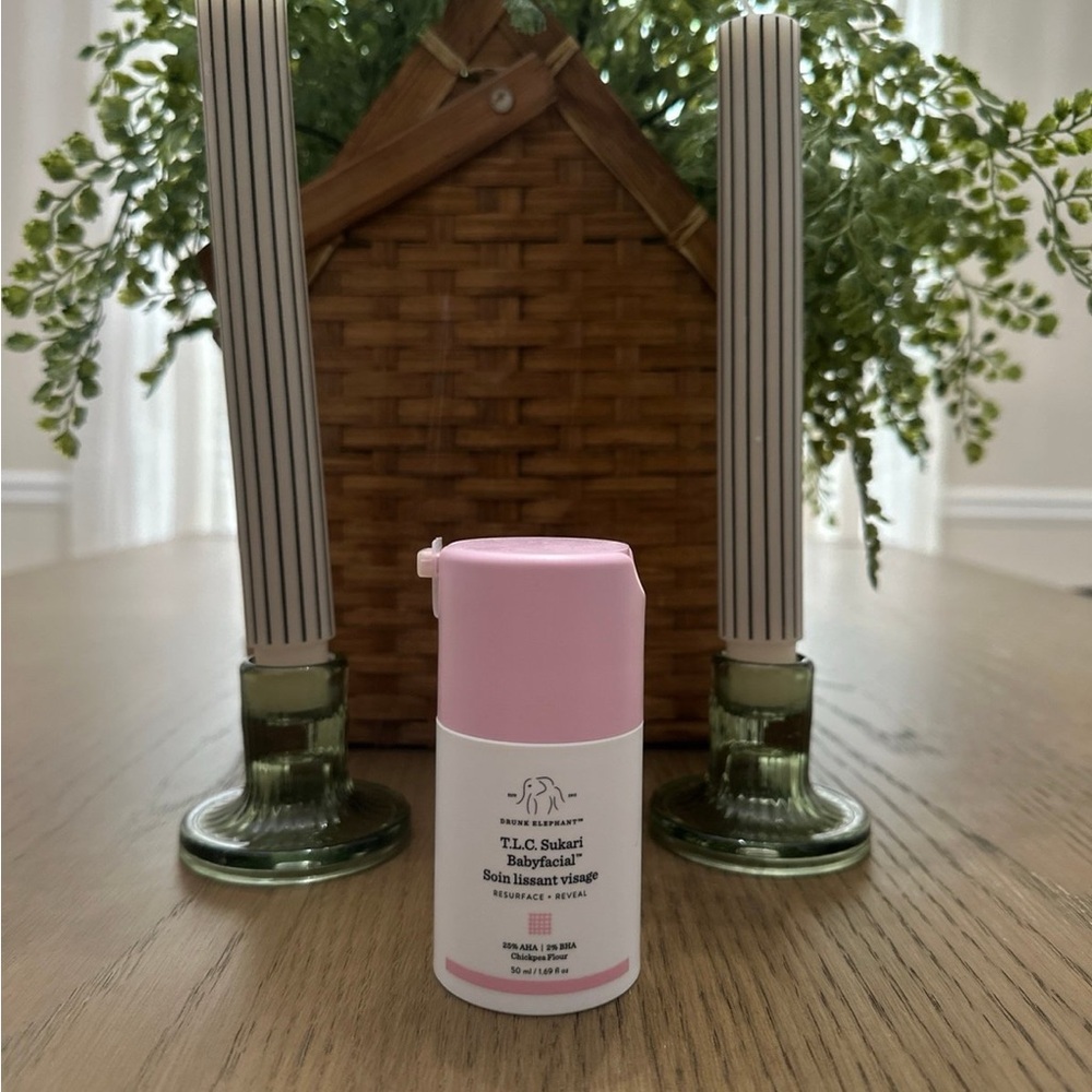 Drunk Elephant T.L.C. Sukari Babyfacial